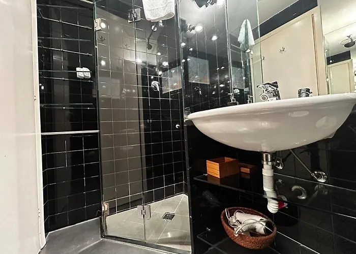 Super In Santa Croce District Floransa